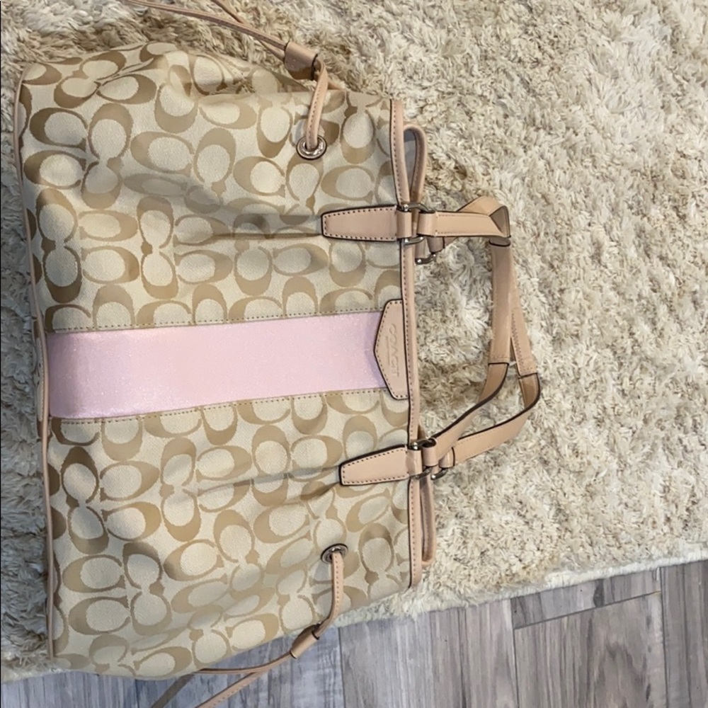 Authentic coach purse